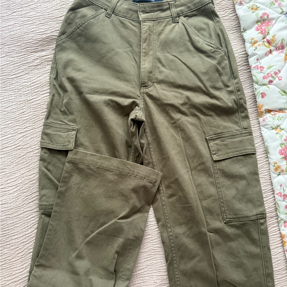 Hollister Olive Cargo Pants